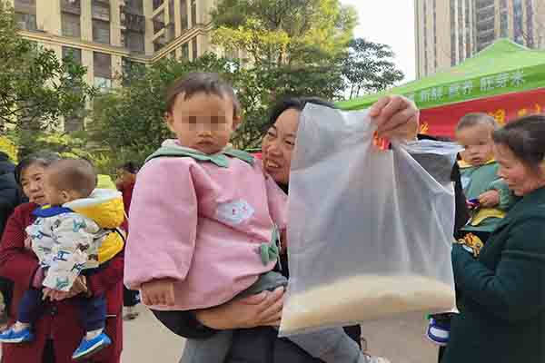 东吉智能碾米机现碾胚芽鲜米